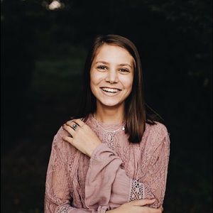 Meet your Posher, Mackenzie